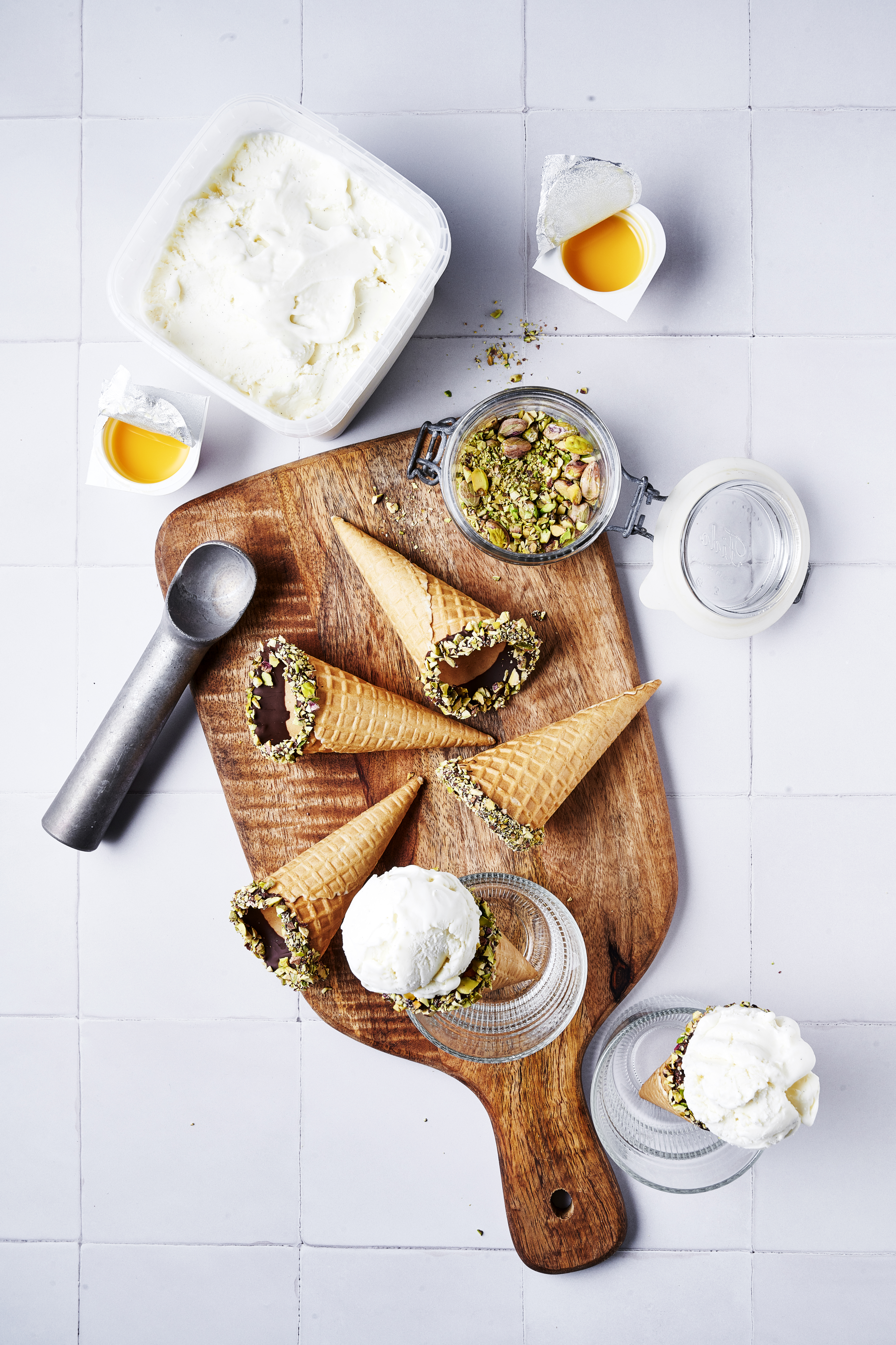 PASTEURIZED LIQUID EGGS